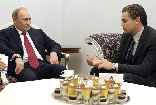 Vladimir Putin meets with Leonardo DiCaprio in St.Petersburg