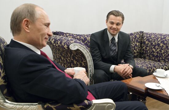 Vladimir Putin meets with Leonardo DiCaprio in St.Petersburg