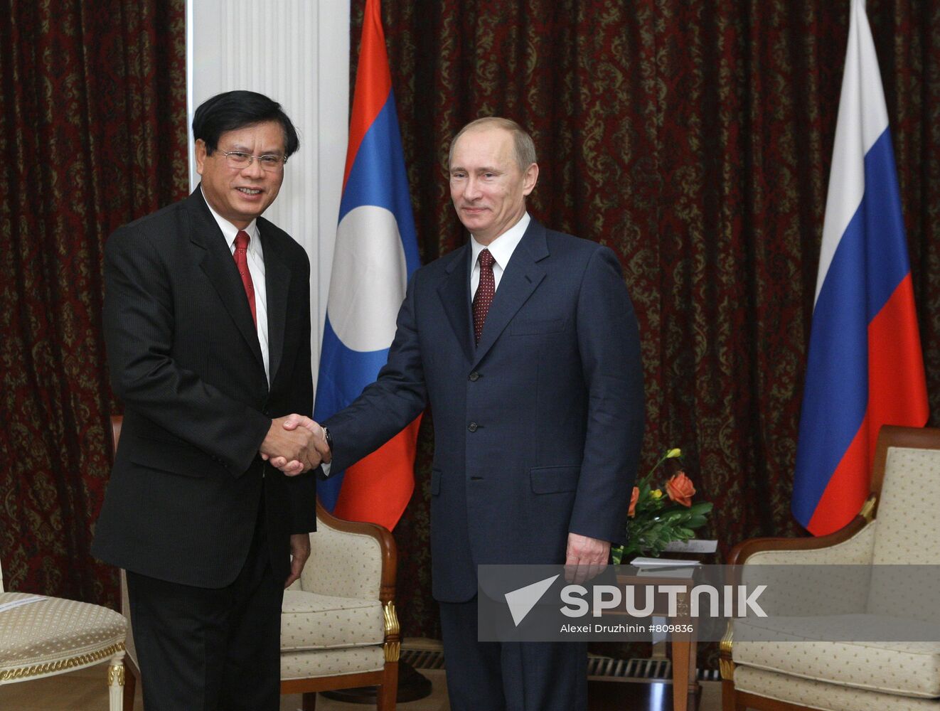 Working meeting of Russian and Laotian prime ministers