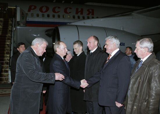 Vladimir Putin on working visit to Dushanbe
