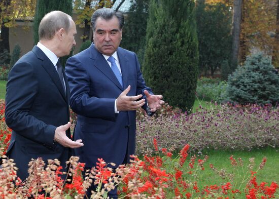 Vladimir Putin and Emomali Rakhmon