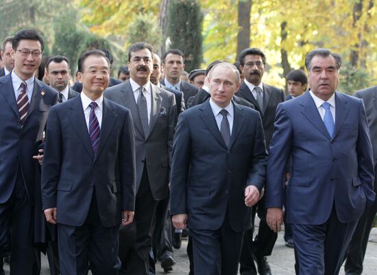 Wen Jiabao, Vladimir Putin and Emomali Rakhmon