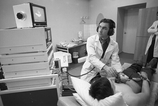 Sports physician Nurtabek Asmanov