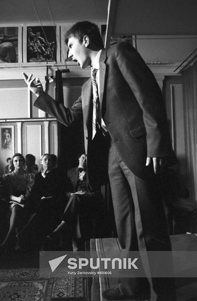 S. Amosov, prospective student of State Institute of Theatre Art