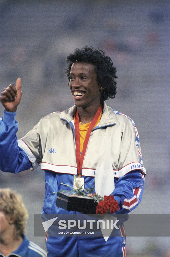 Jackie Joyner, heptathlon winner