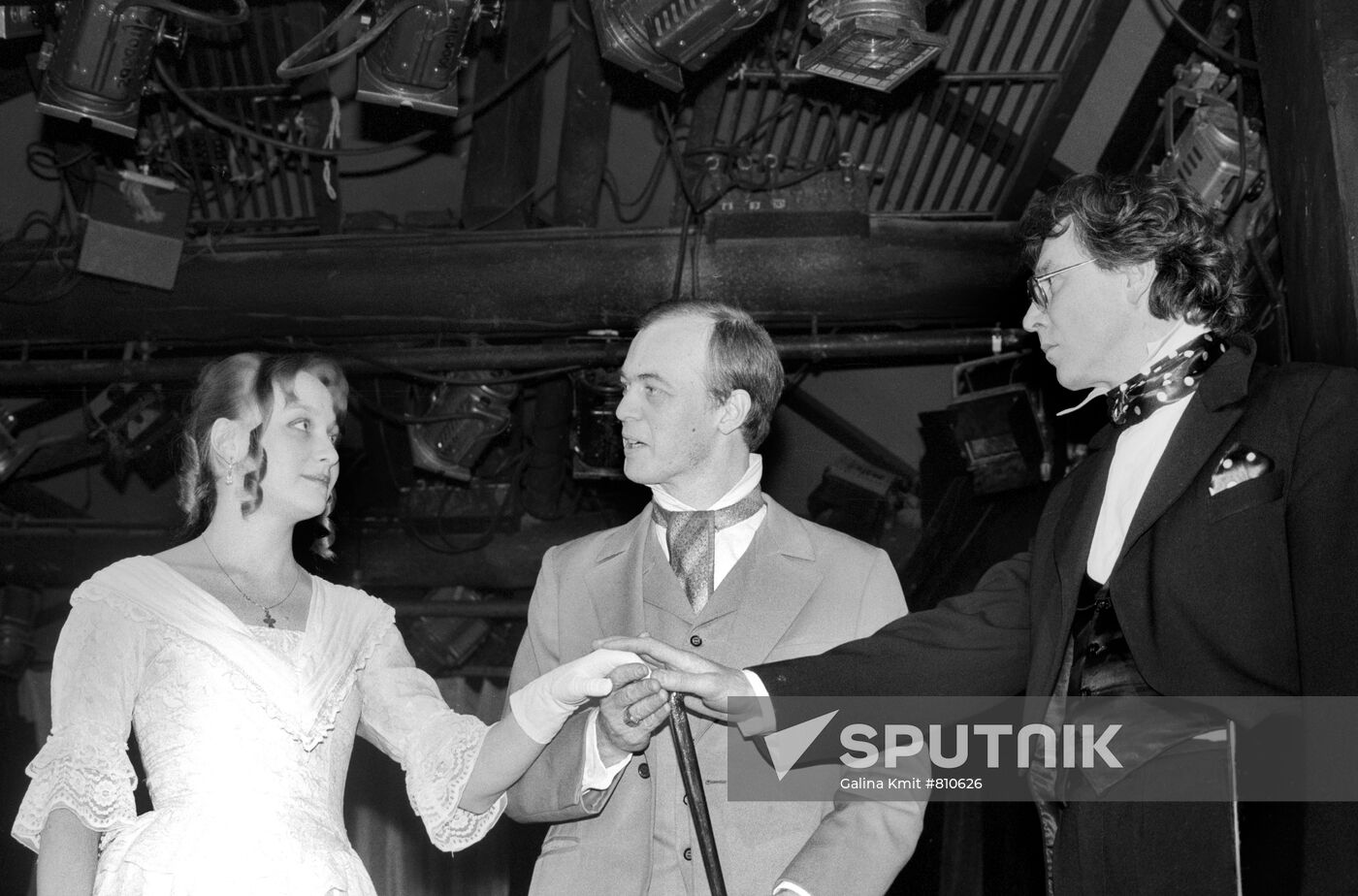 Scene from performance "Romances with Oblomov"