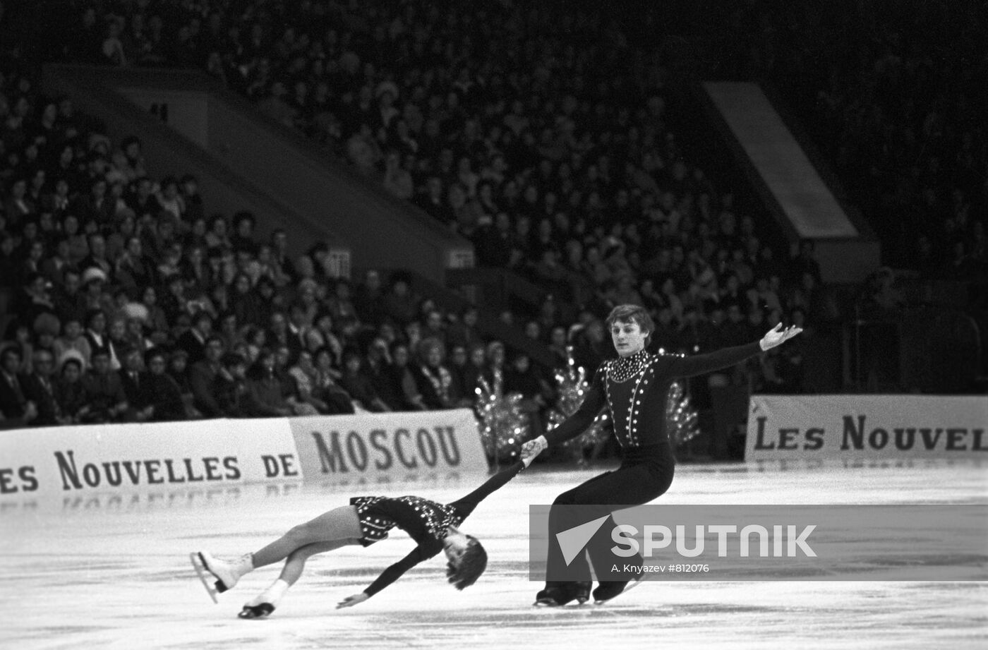 Figure skaters Marina Pestova and Stanislav Leonovich