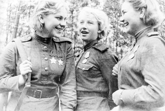 Military women