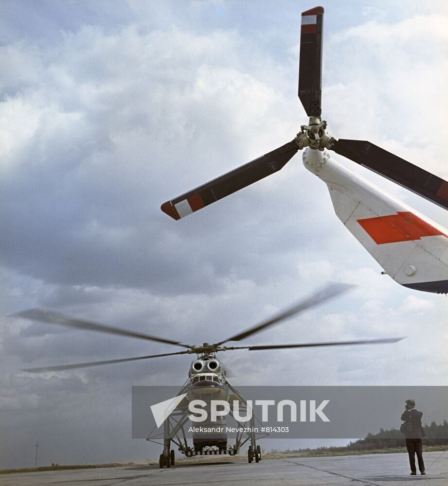 A Mil Mi-10 helicopter