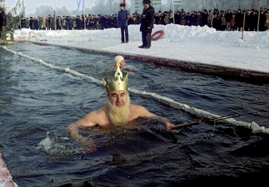 All-Union gathering of winter swimmers