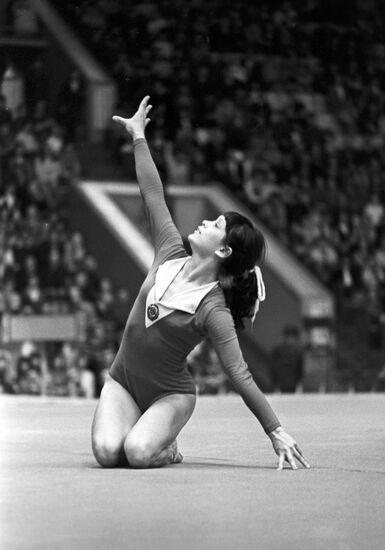 Gymnast Nellie Kim