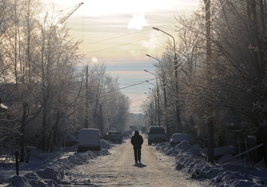 Cold snap grips Russian cities