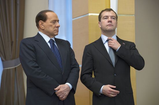 Medvedev, Berlusconi meet in Sochi