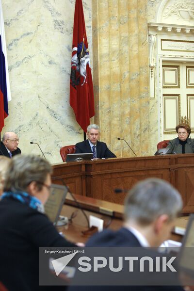 Sobyanin holds prompt meeting in City Hall