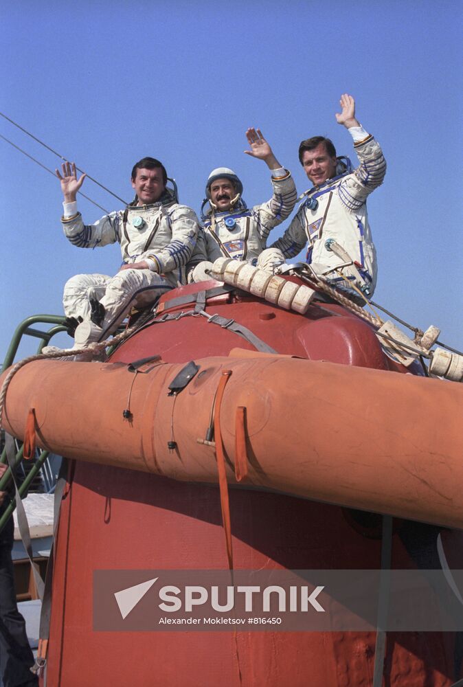Vladimir Titov, Muhammad Faris, and Alexander Serebrov