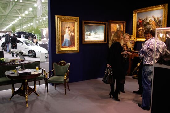 Top Line exhibition kicks off in Moscow