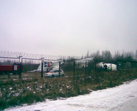 Two dead in Tu-154 emergency landing at Moscow airport