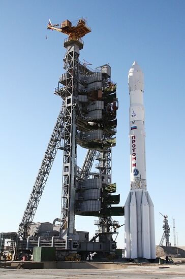 Proton-M carrier rocket with three Glonass-M satellites