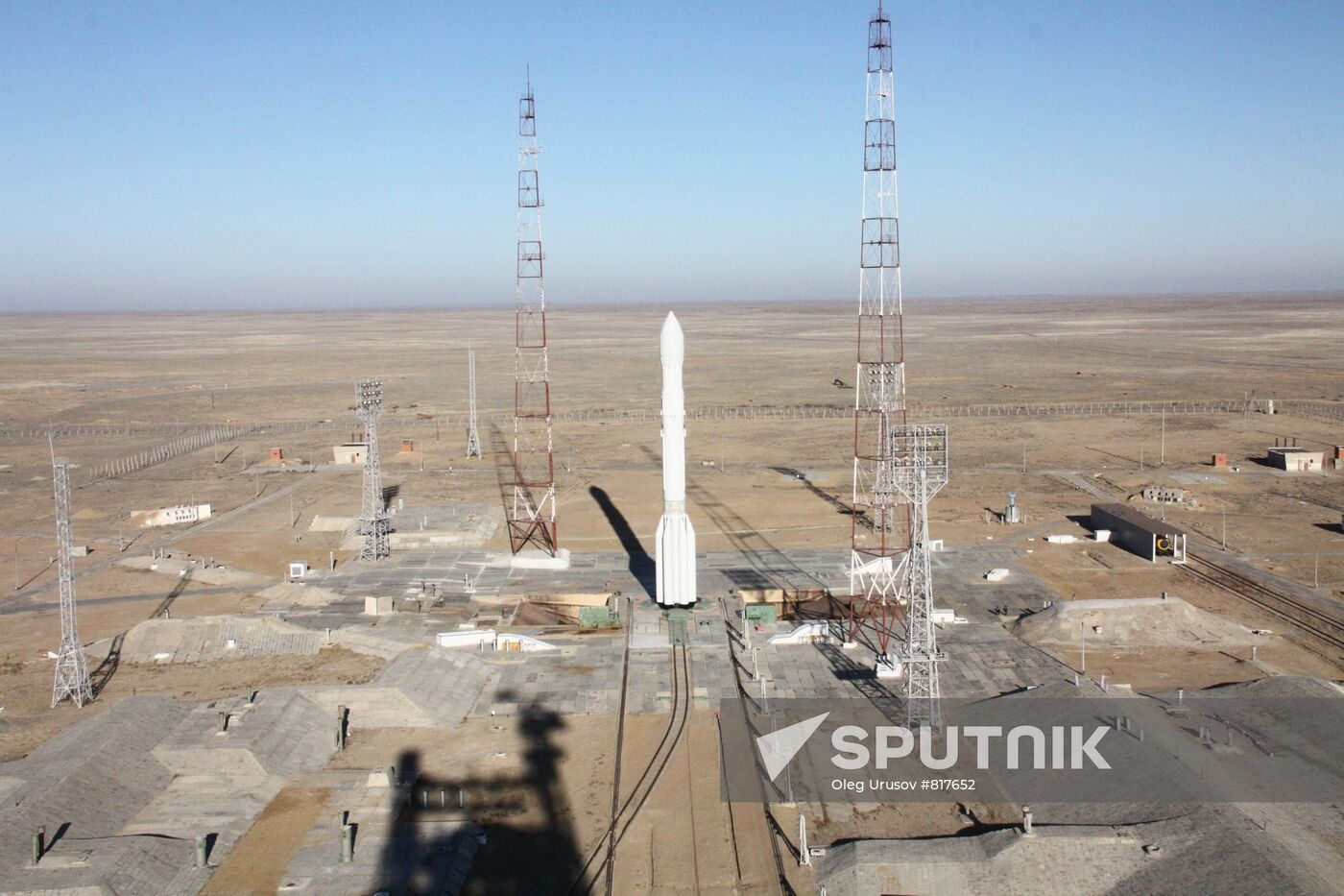 Proton-M carrier rocket with three Glonass-M satellites