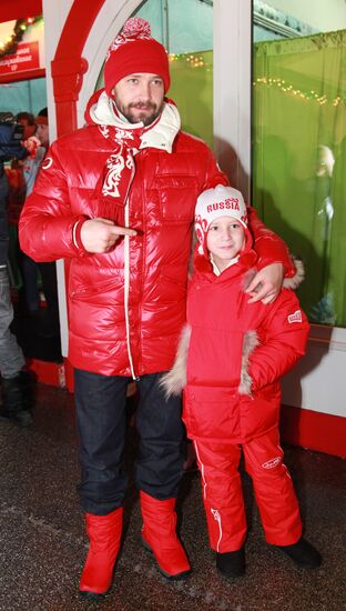 Vladimir Kristovsky and his daughter, Uma