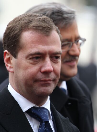 Dmitry Medvedev arrives in Warsaw on official visit