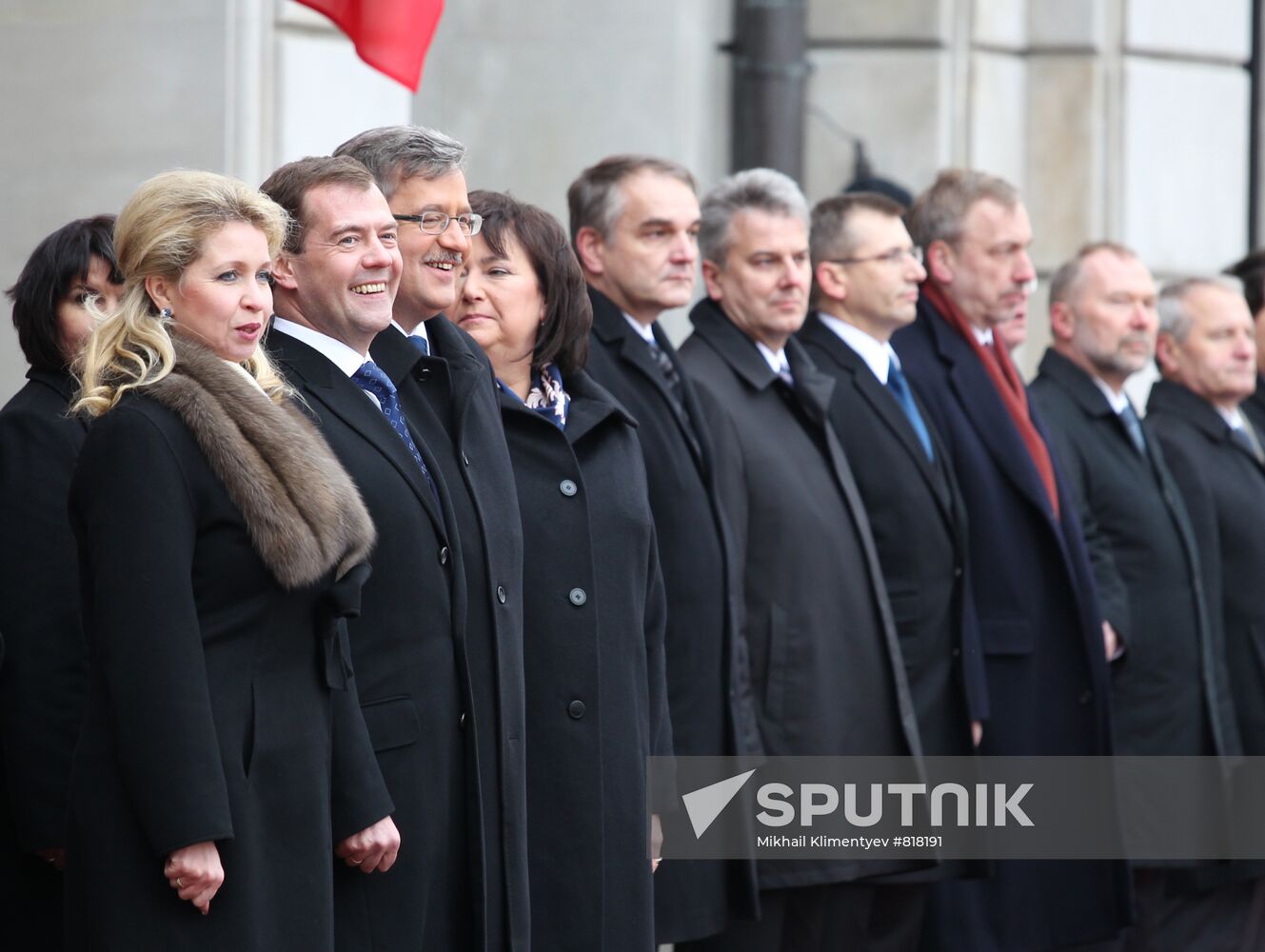 Dmitry Medvedev arrives in Warsaw on official visit