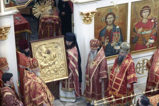 Service, Church of Victory Bearer St. George