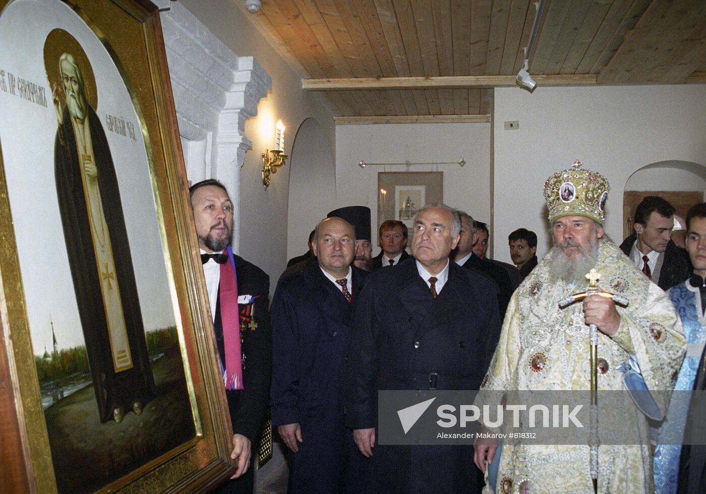 Yury Luzhkov, Viktor Chernomyrdin and Alexy II