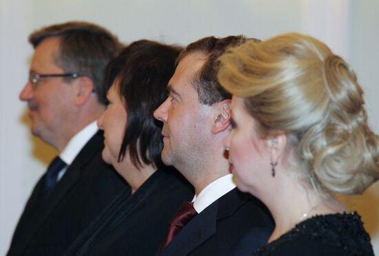 Dmitry Medvedev pays official visit to Warsaw