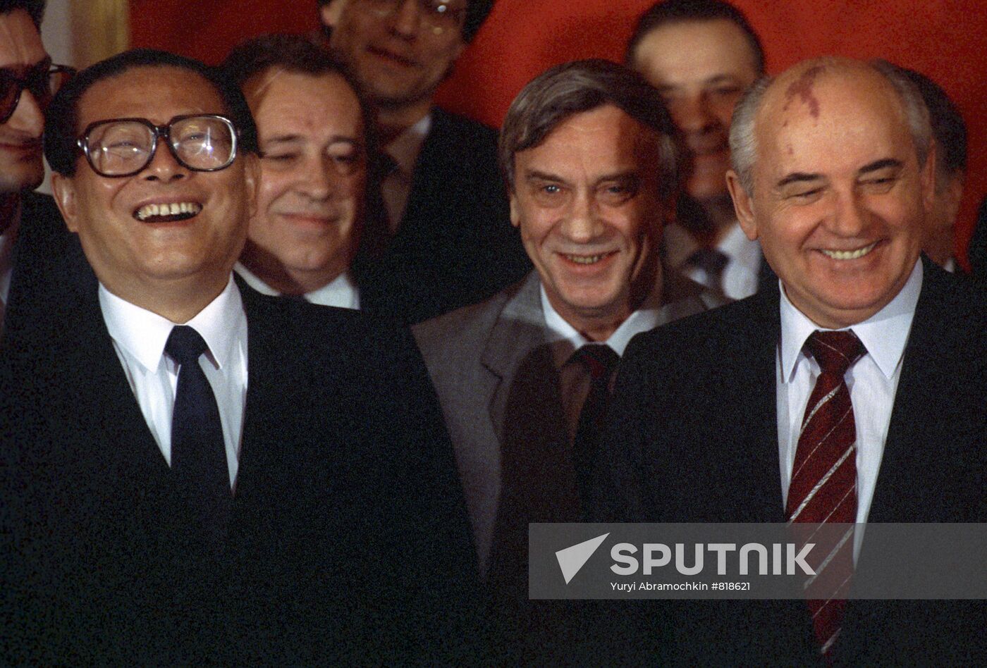 Mikhail Gorbachev, Jiang Zemin