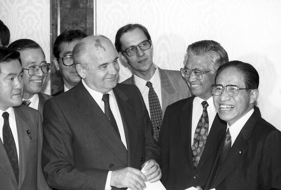 M. Gorbachev, K. Murata