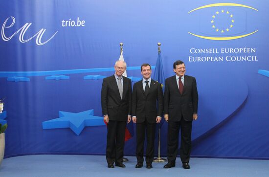Dmitry Medvedev arrives in Brussels for Russia-EU summit