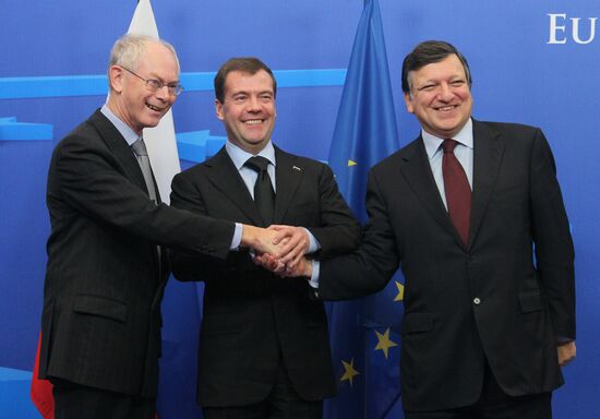 Dmitry Medvedev arrives in Brussels for Russia-EU summit