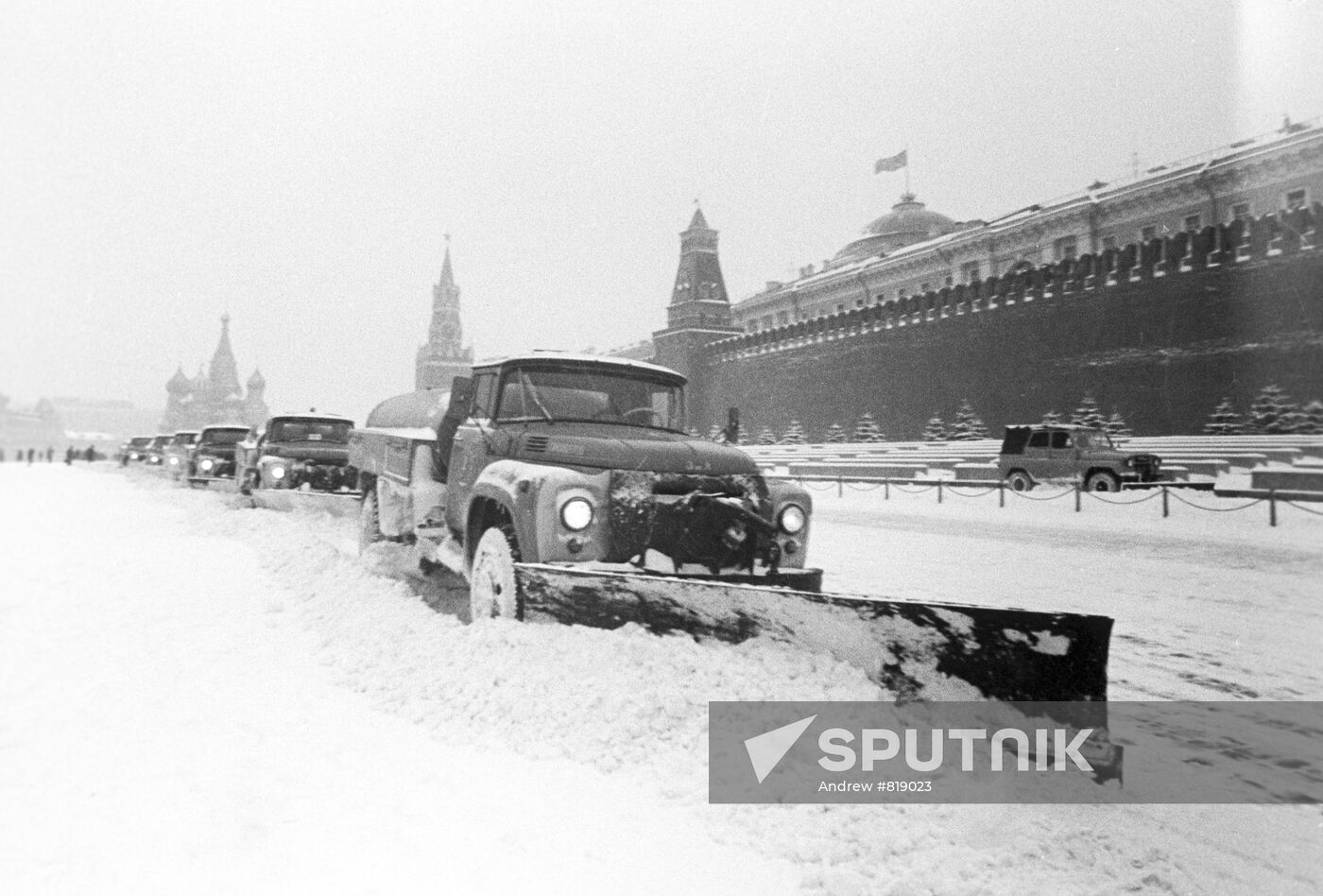 Snow removers on Red Square.