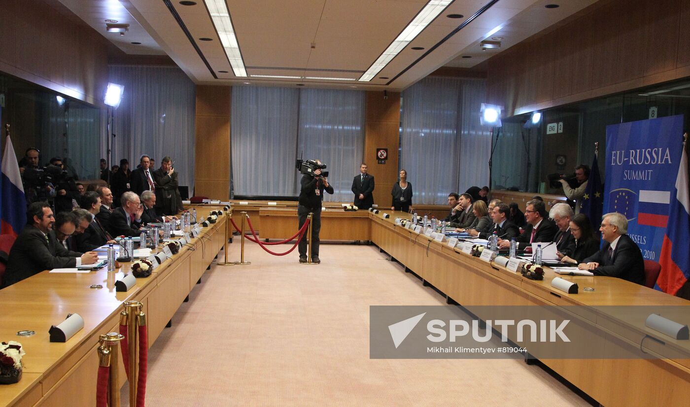 Dmitry Medvedev attends Russia-EU summit in Brussels
