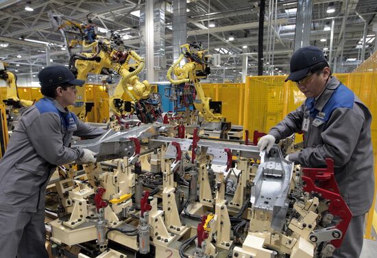 Shin Young plant launches robot-manned assembly line