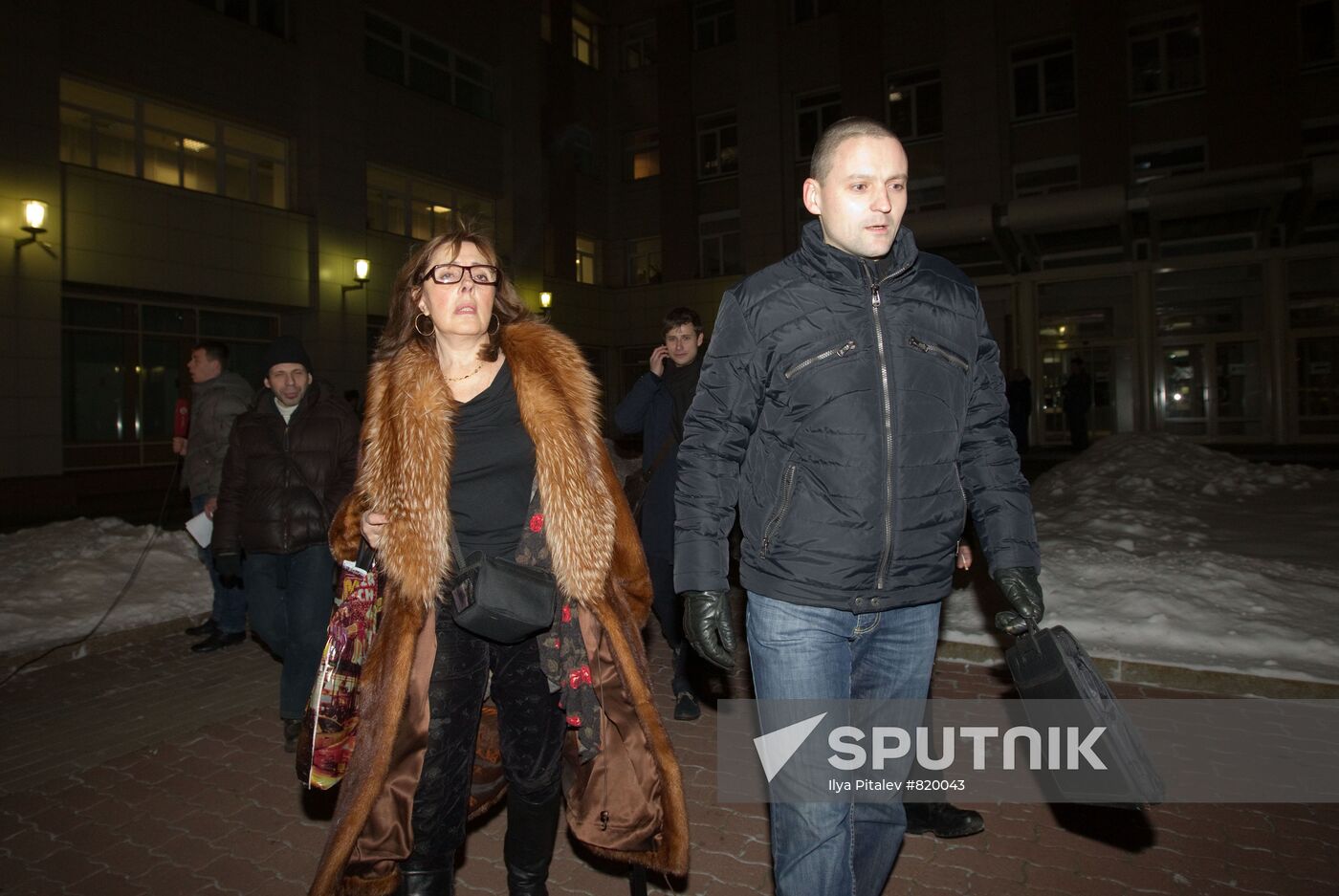 Maly Kozikhinsky Pereulok residents visit prefect's office