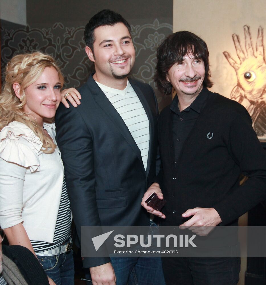 Yulia Kovalchuk, Alexei Chumakov, and Baigali Serkebayev
