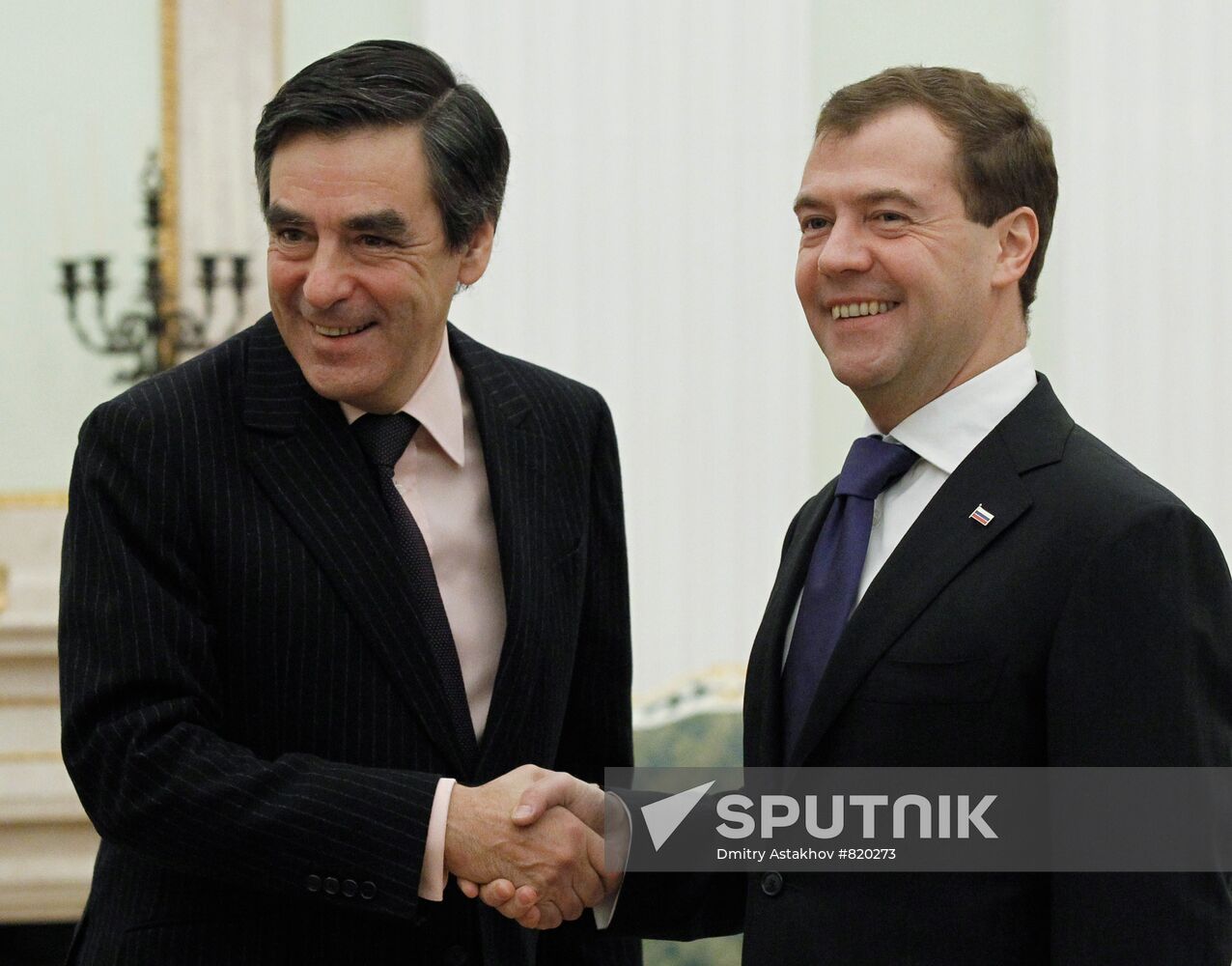 Dmitry Medvedev meets with François Fillon