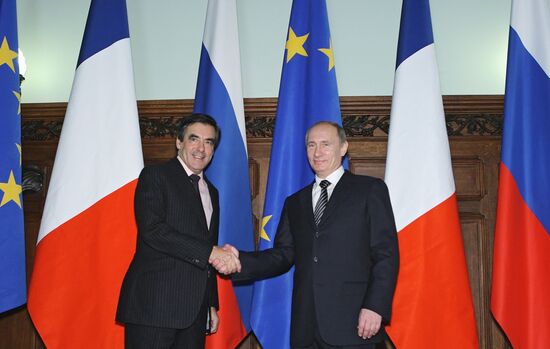 Vladimir Putin meets with François Fillon in Moscow