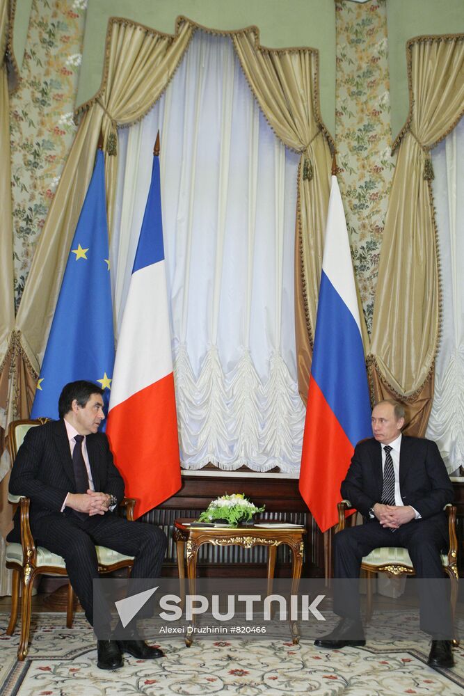Vladimir Putin meets with François Fillon in Moscow