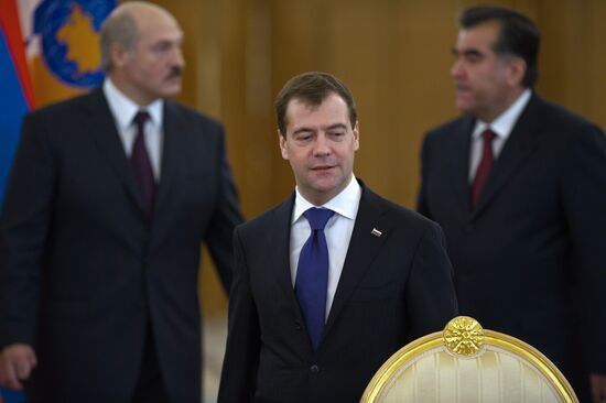 Dmitry Medvedev, Alexander Lukashenko, Enomali Rahmon