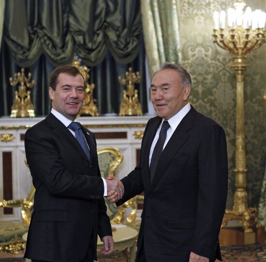 Dmitry Medvedev and Nursultan Nazarbayev