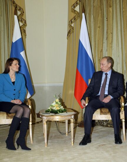 Vladimir Putin meets with Mari Kiviniemi