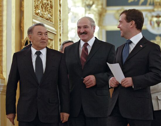 Dmitry Medvedev conducts CSTO and CIS summit in Kremlin