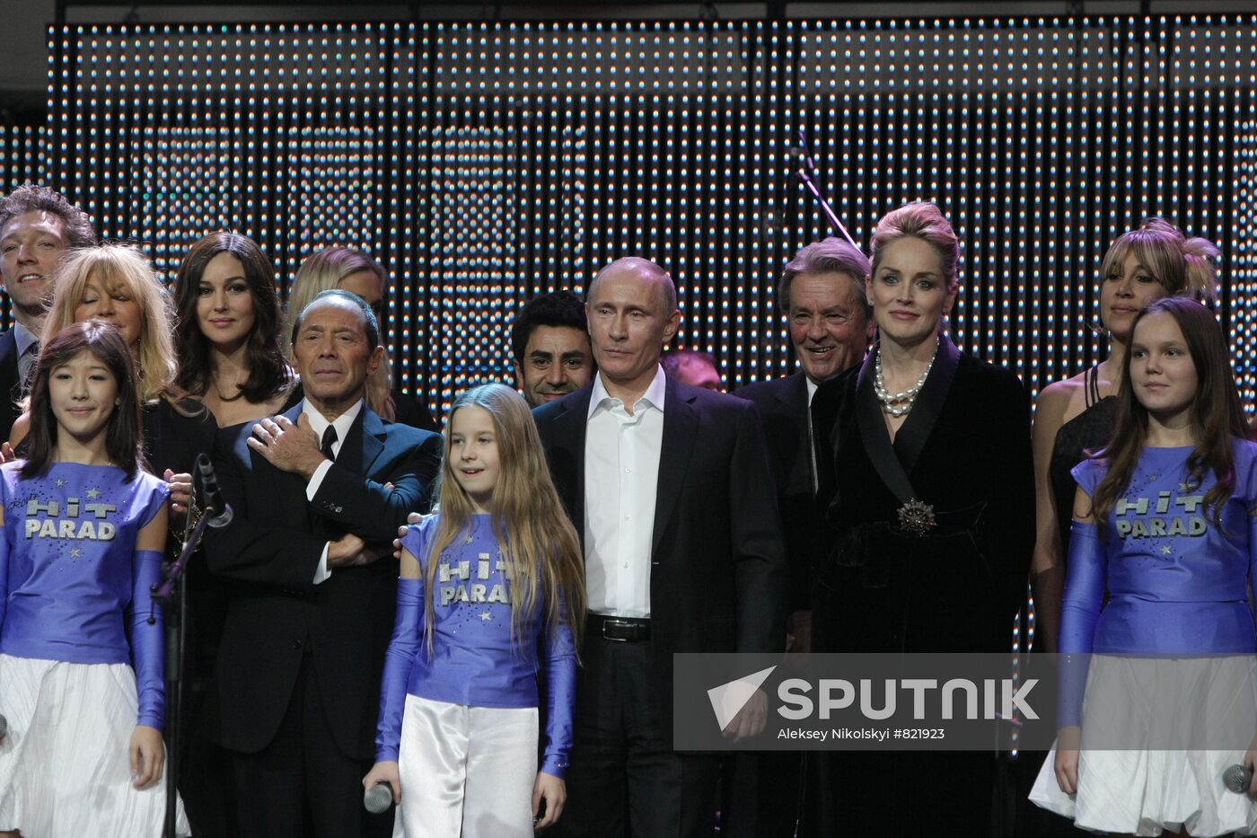 Vladimir Putin attends charity concert in St. Petersburg