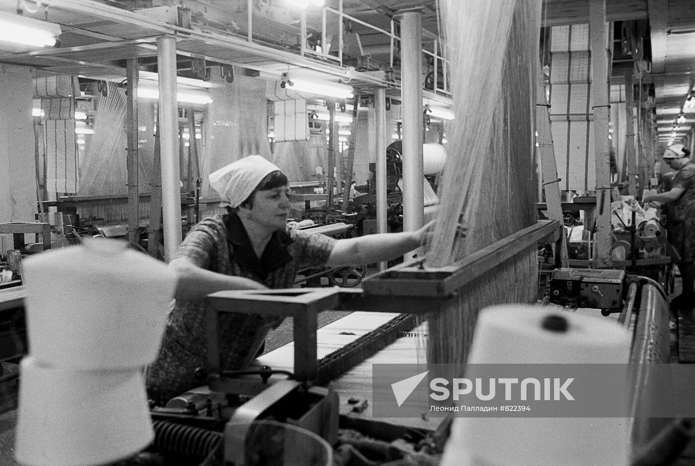 Weaver Tamara Kravtsova
