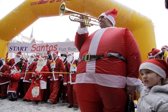 Annual Santa Claus Round in Riga