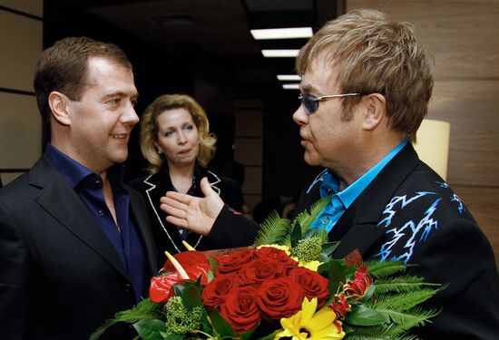 Dmitry Medvedev at Elton John's concert