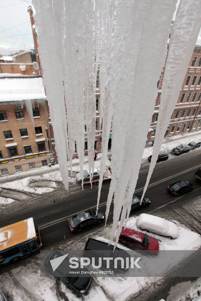 Giant icicles on roofs, St. Petersburg